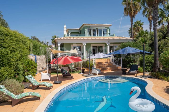 Image No.19-4 Bed House for sale