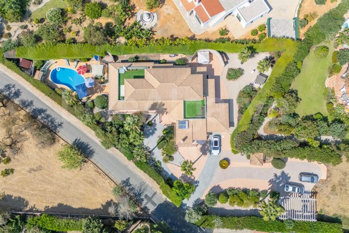 Image No.57-4 Bed House for sale