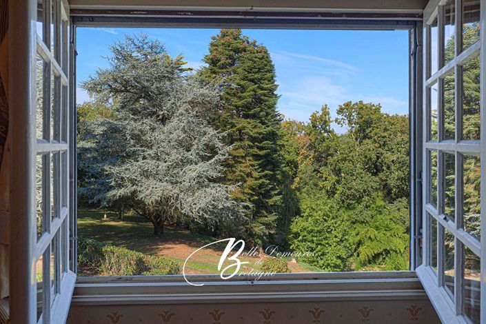 Image No.16-5 Bed House for sale