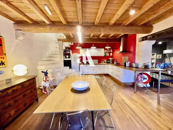 Image No.10-3 Bed House for sale