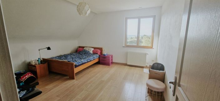 Image No.7-4 Bed House for sale