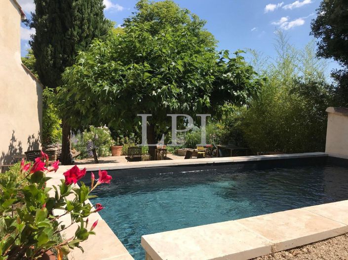 Image No.4-5 Bed House for sale