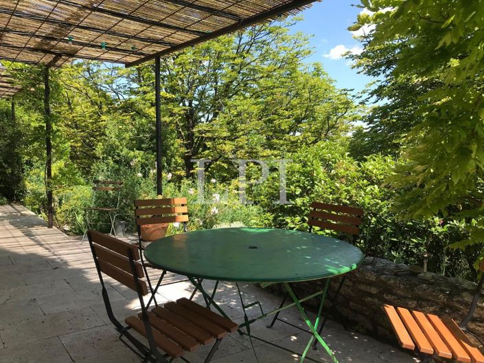 Image No.7-5 Bed House for sale