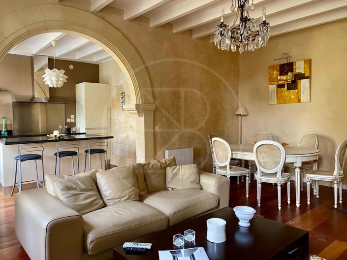 Image No.10-3 Bed House for sale