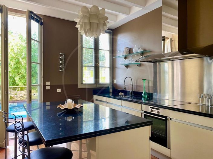 Image No.8-3 Bed House for sale