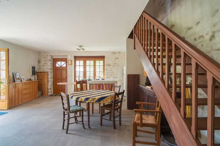 Image No.12-3 Bed House for sale