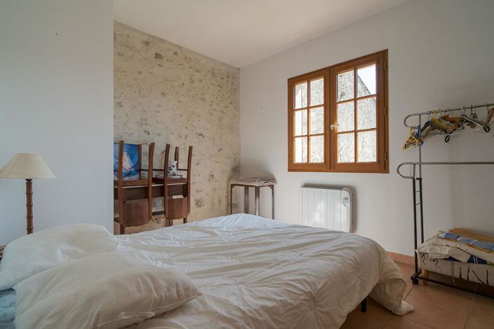 Image No.15-3 Bed House for sale