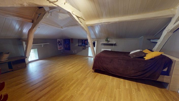 Image No.15-4 Bed House for sale