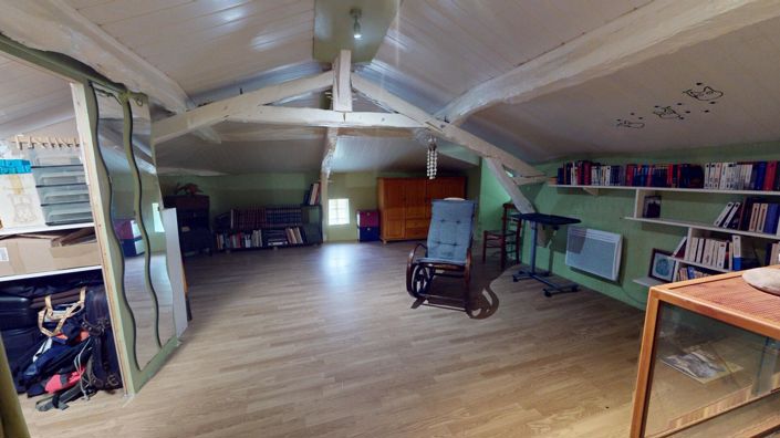 Image No.17-4 Bed House for sale