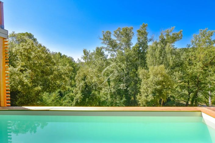 Image No.21-3 Bed House for sale