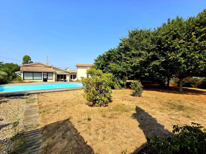 Image No.2-4 Bed House for sale