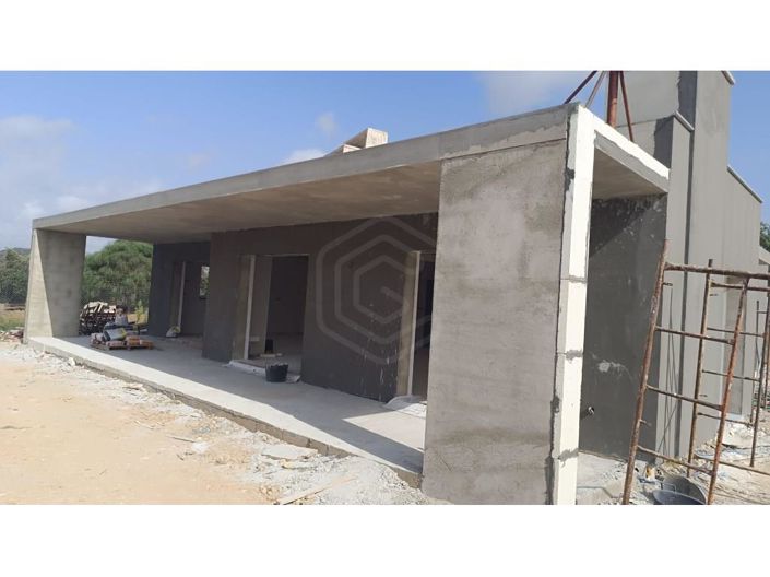 Image No.18-3 Bed House for sale