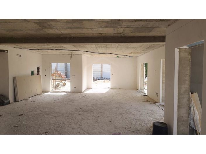 Image No.2-3 Bed House for sale