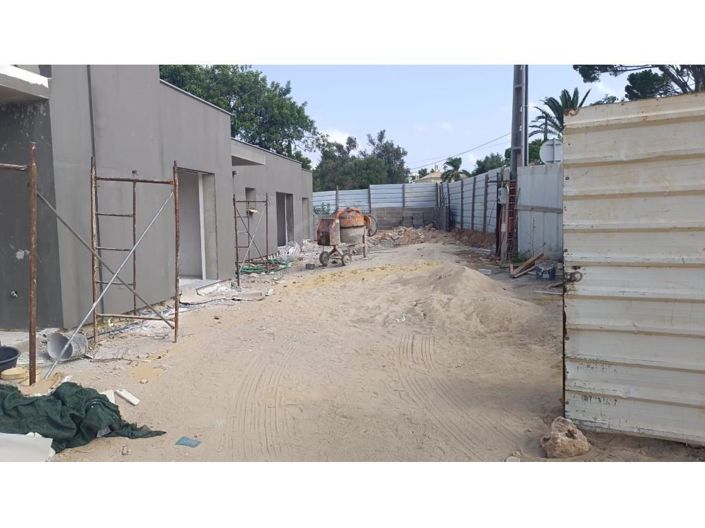 Image No.20-3 Bed House for sale