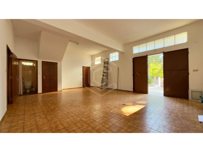 Image No.12-2 Bed House for sale