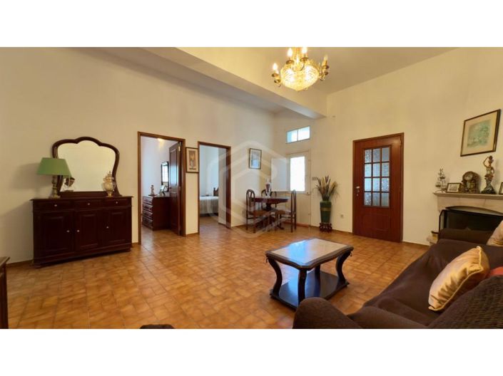 Image No.16-2 Bed House for sale