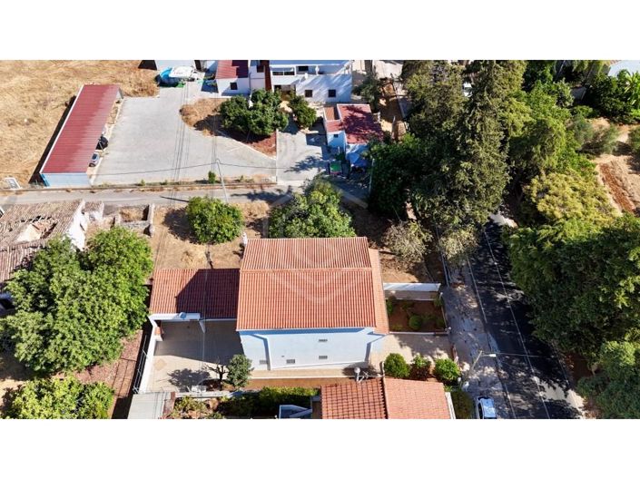 Image No.2-2 Bed House for sale