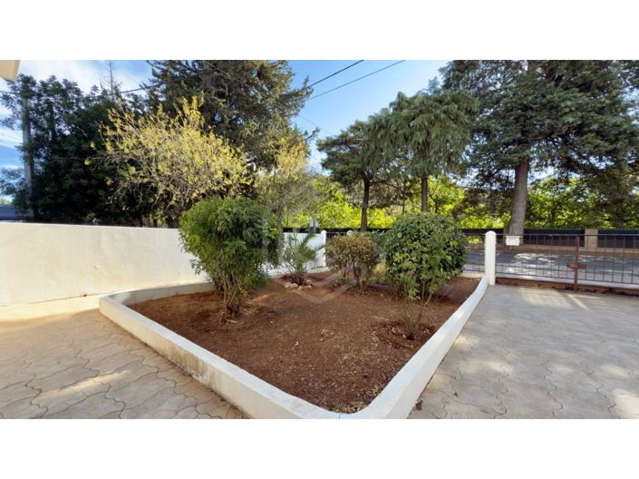 Image No.31-2 Bed House for sale