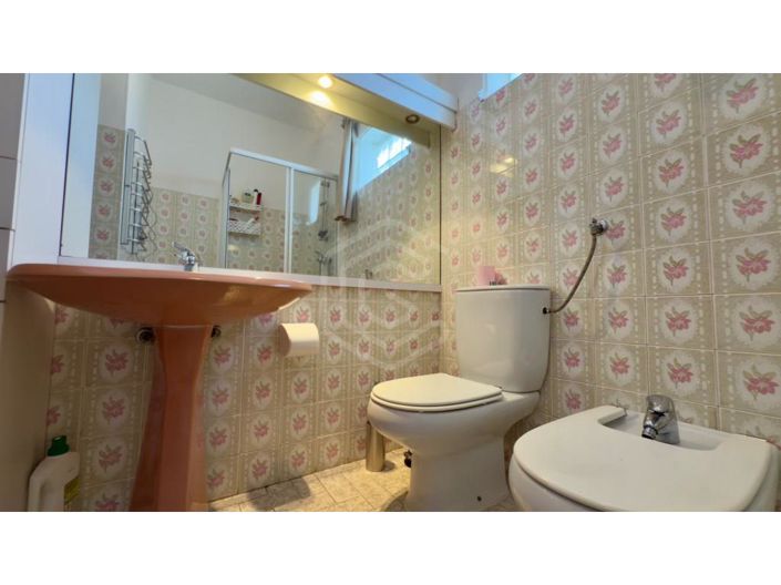 Image No.45-2 Bed House for sale