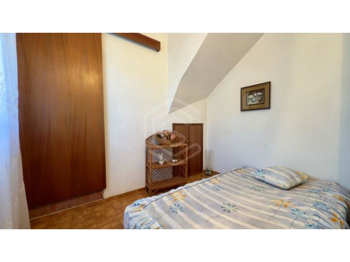 Image No.55-2 Bed House for sale