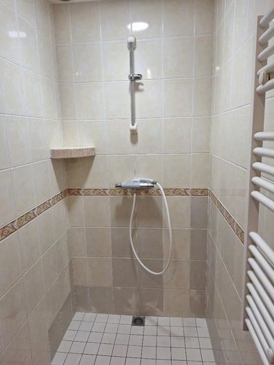 Image No.10-4 Bed House for sale