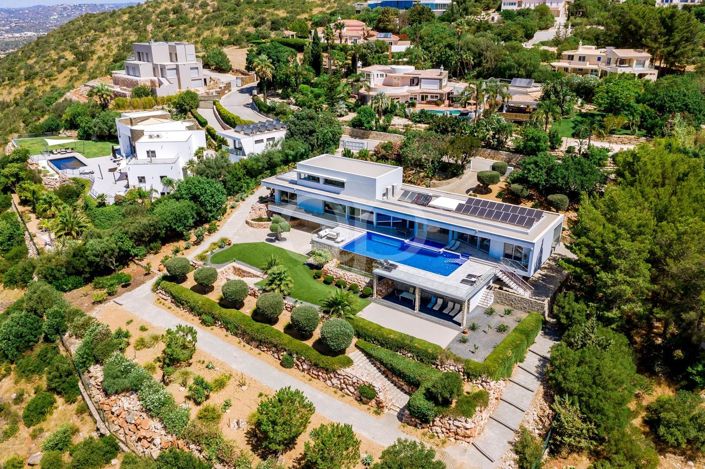 Image No.21-3 Bed House for sale