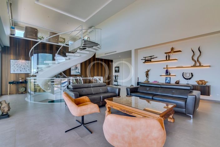 Image No.27-3 Bed House for sale