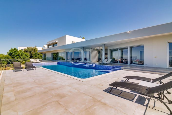 Image No.32-3 Bed House for sale