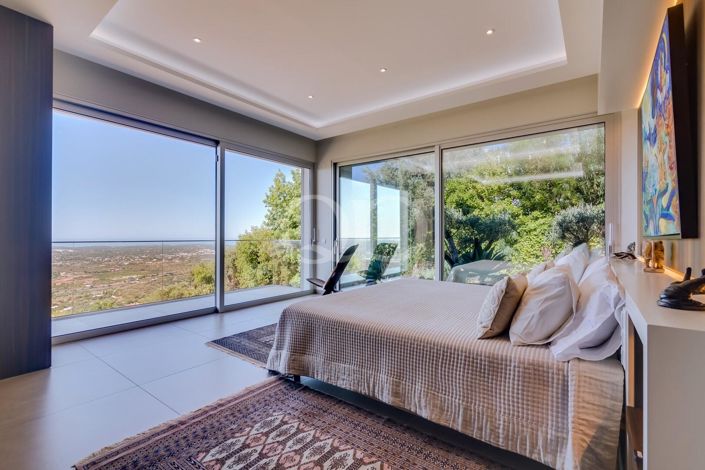 Image No.38-3 Bed House for sale