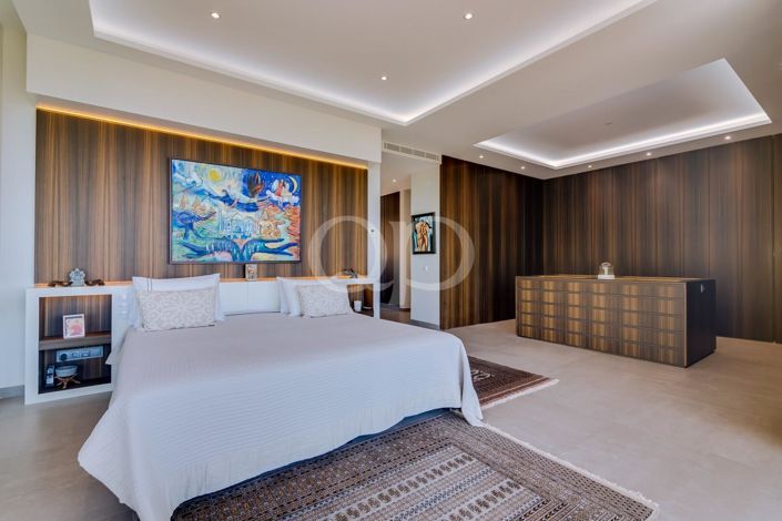 Image No.41-3 Bed House for sale