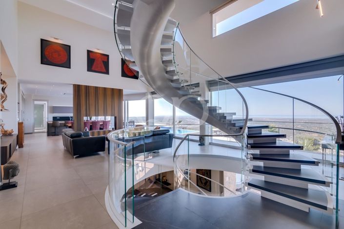 Image No.43-3 Bed House for sale