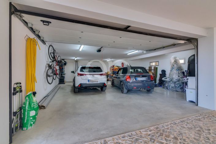 Image No.48-3 Bed House for sale