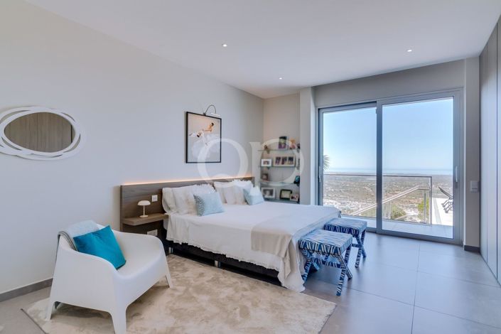 Image No.7-3 Bed House for sale