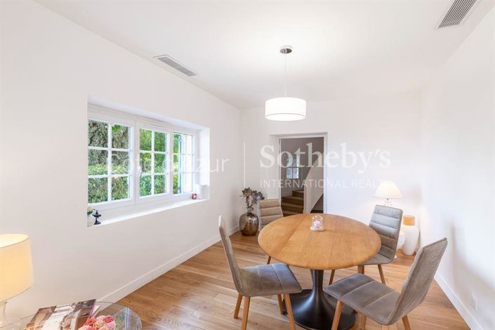 Image No.18-3 Bed House for sale