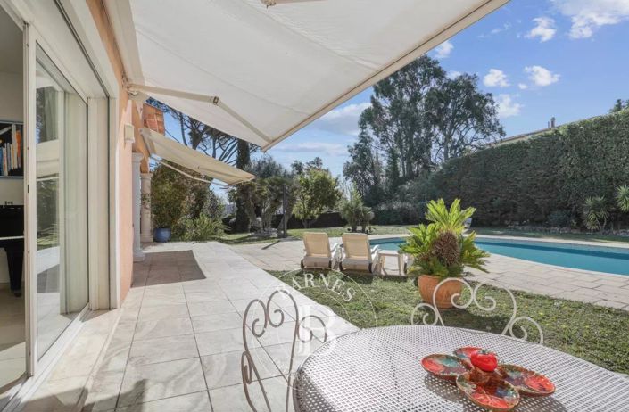 Image No.10-4 Bed House for sale