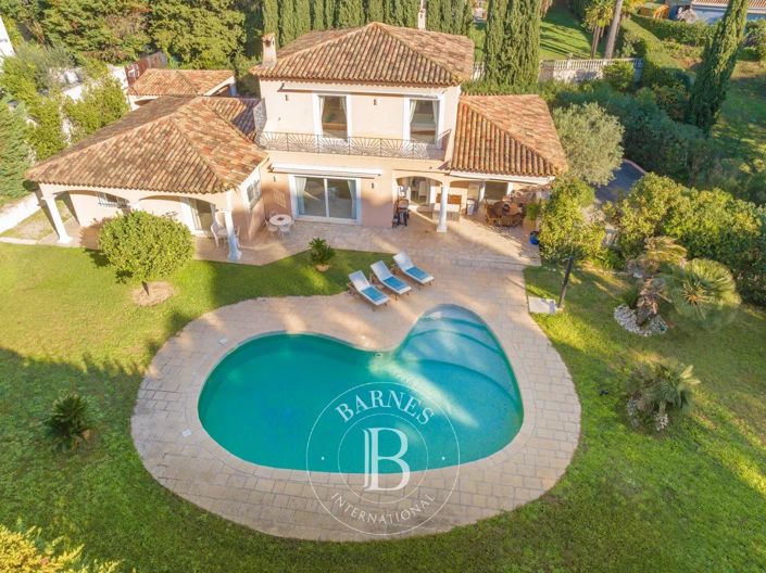 Image No.24-4 Bed House for sale