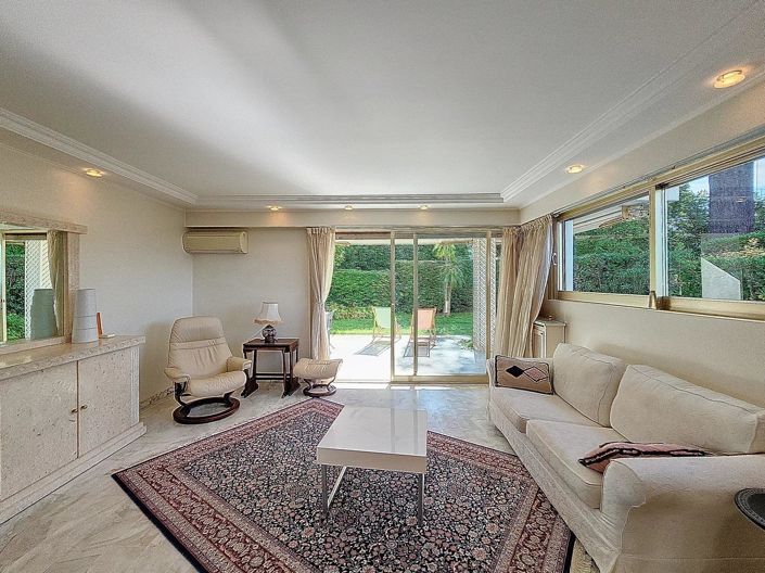 Image No.3-3 Bed Apartment for sale