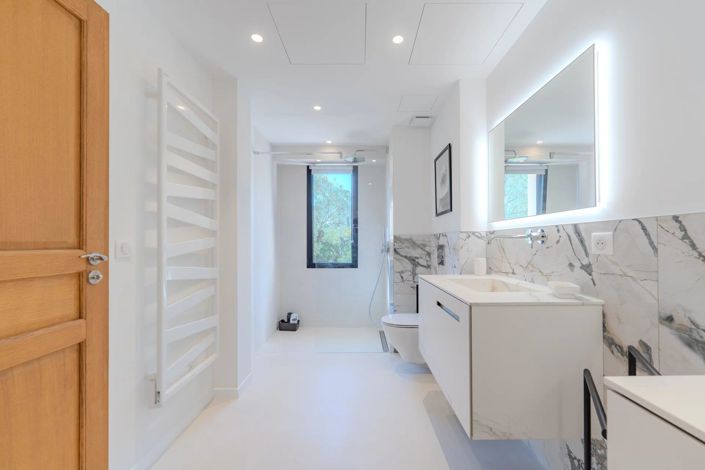 Image No.17-5 Bed House for sale