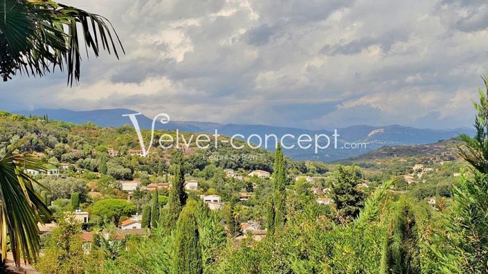 Image No.8-4 Bed House for sale