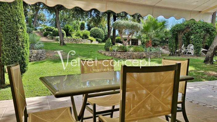 Image No.9-4 Bed House for sale