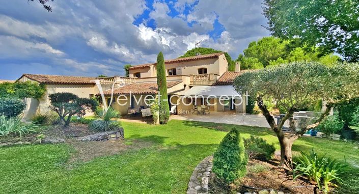 Image No.3-4 Bed House for sale