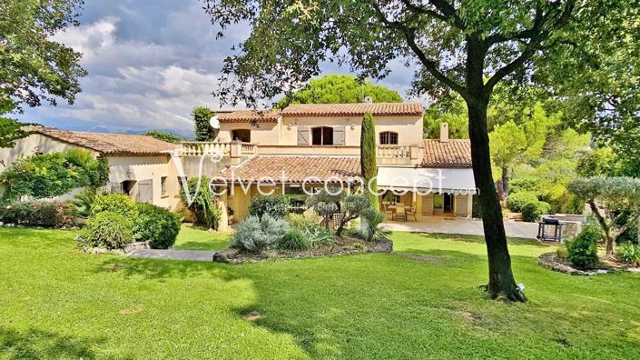 Image No.4-4 Bed House for sale