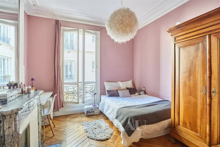 Image No.10-4 Bed Apartment for sale