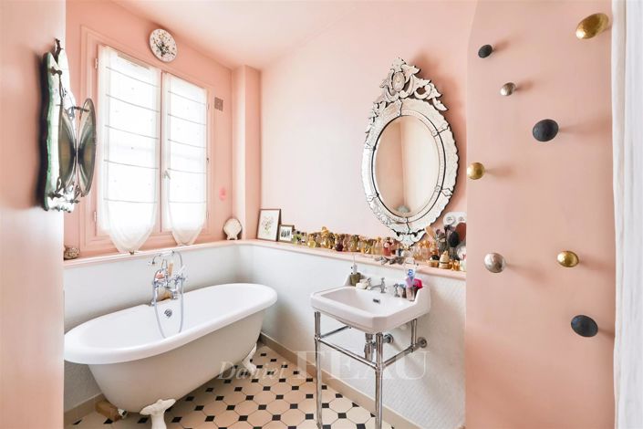 Image No.11-3 Bed Apartment for sale