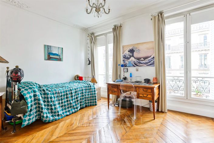 Image No.9-3 Bed Apartment for sale