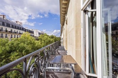 1 - Paris, Apartment