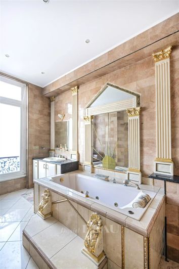 Image No.15-5 Bed Apartment for sale