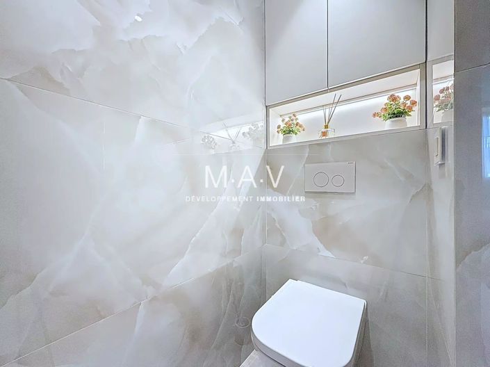 Image No.17-1 Bed Apartment for sale