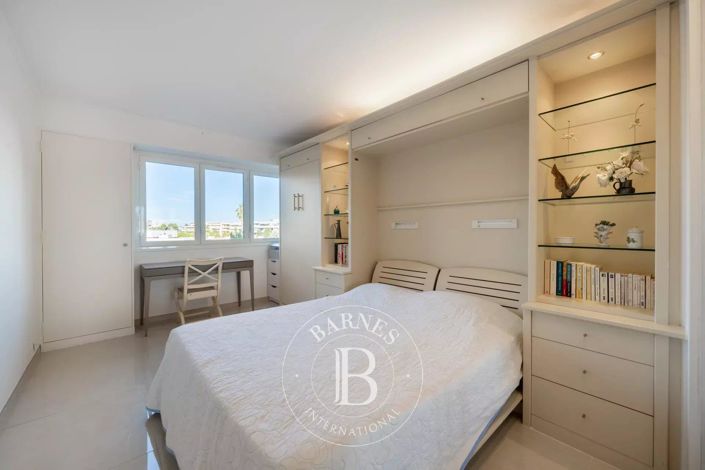 Image No.9-3 Bed Apartment for sale