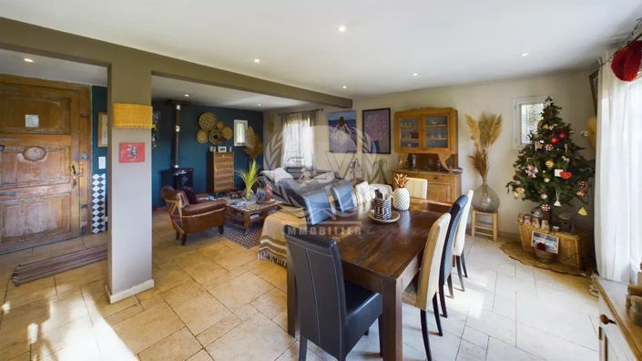 Image No.11-4 Bed House for sale